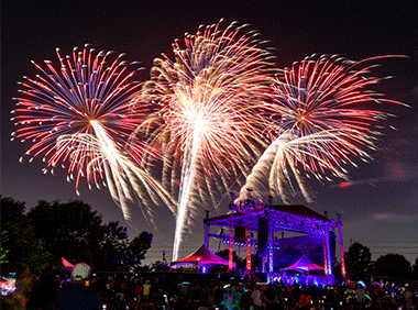 Addison Kaboom Town Main Stage