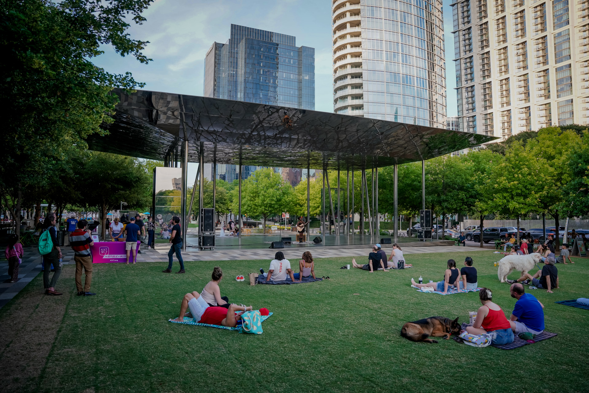 KXT Summer Concert Series Klyde Warren Park